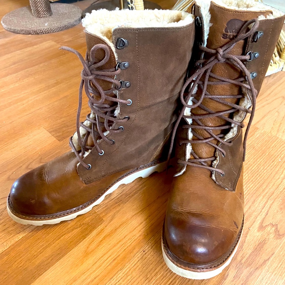 Sorel//Winter Boots